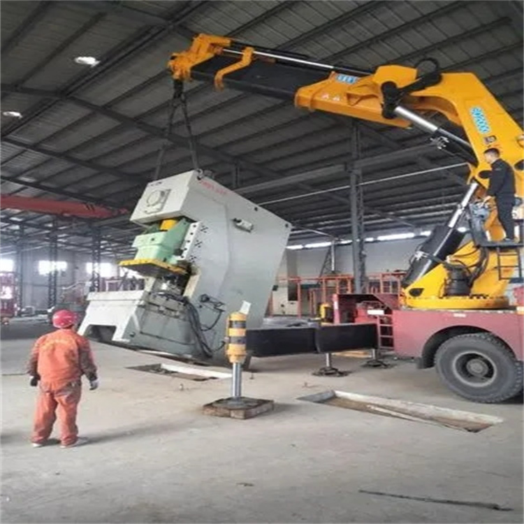 江口80吨折臂吊车出租附近电话