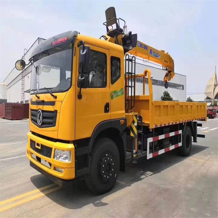 江口附近找一辆随车吊出租