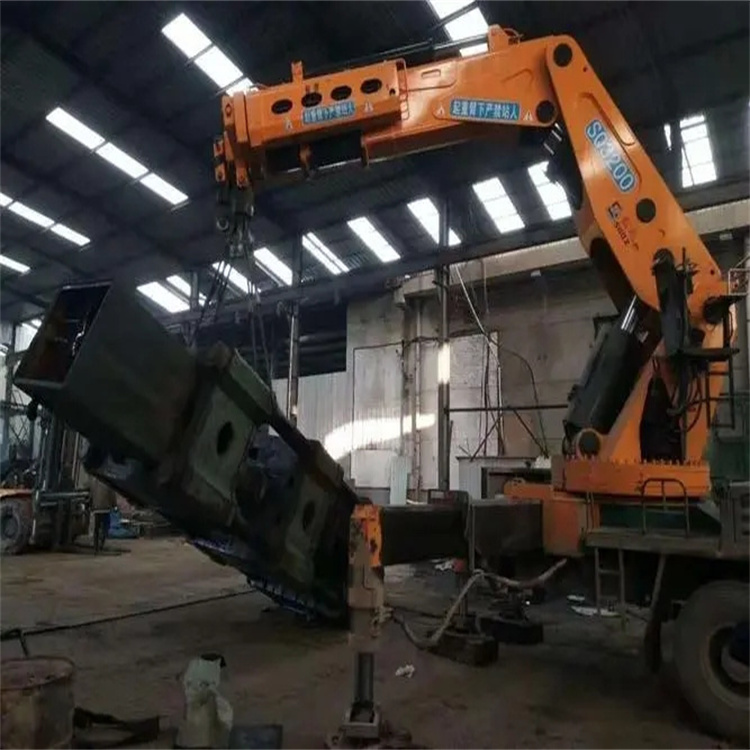 江口130吨折臂吊车出租吊机租赁附近电话