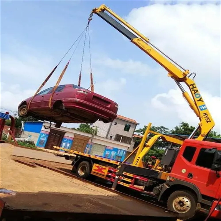 江口吊车吊汽车的正确方法